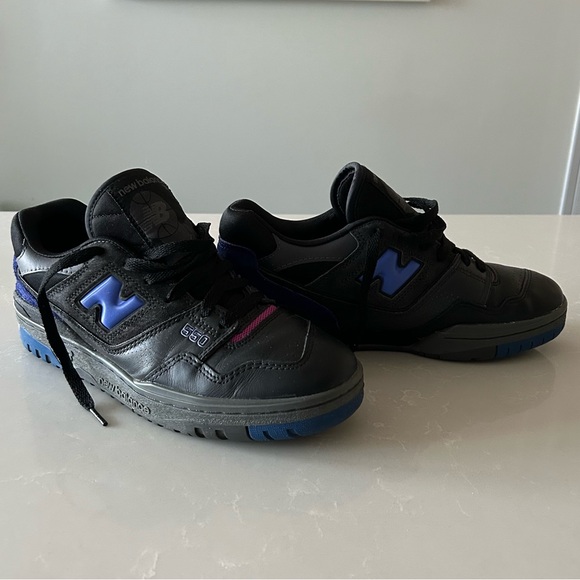 NEW BALANCE
BB550 Sneakers - Black/Blue Groove - Picture 7 of 14
